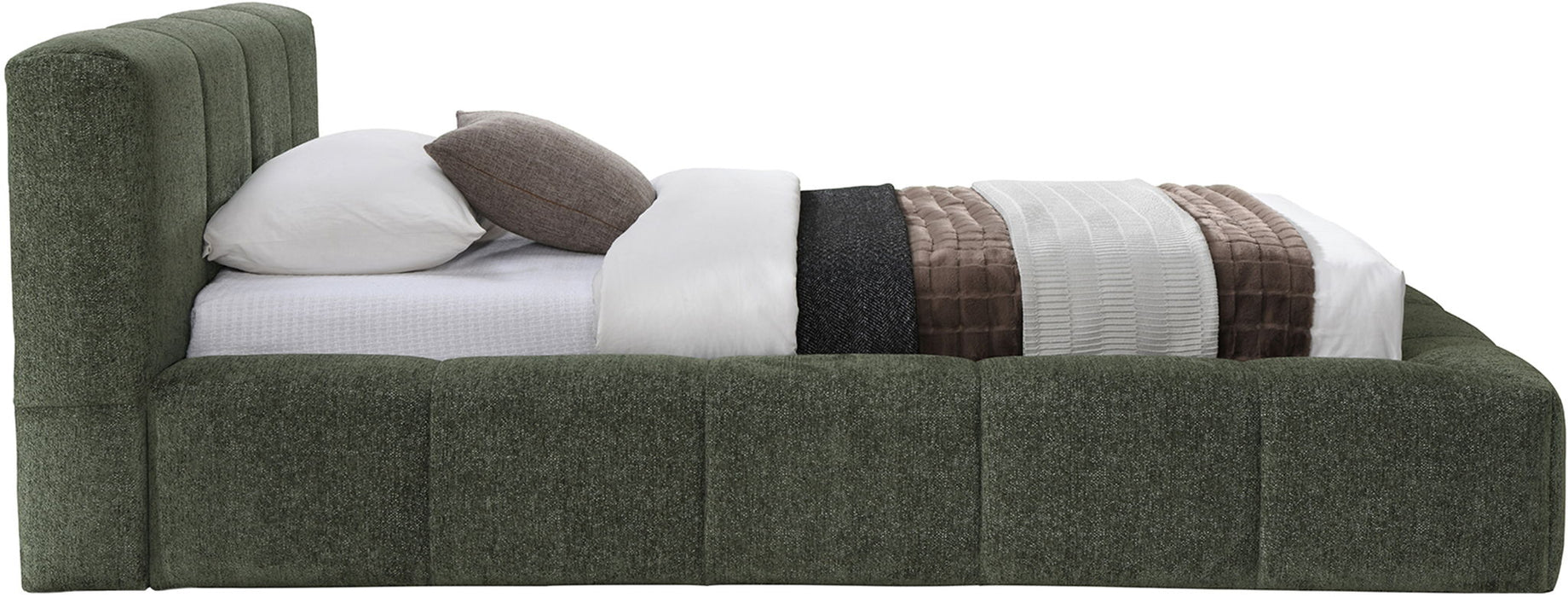 Carlin - Bed