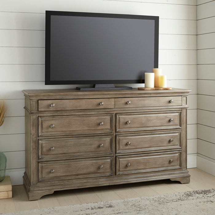 Highland Park - Dresser
