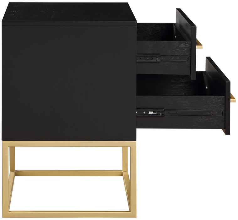 Maxine - Night Stand