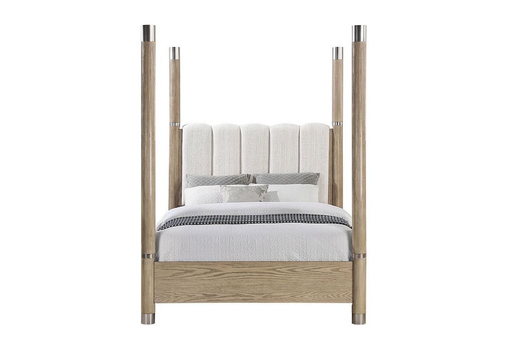 Santo - Queen Poster Bed - Light Brown