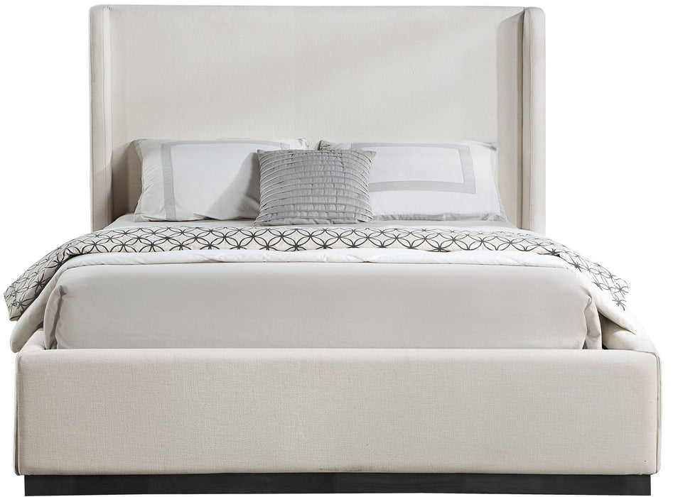 Flynn - Bed