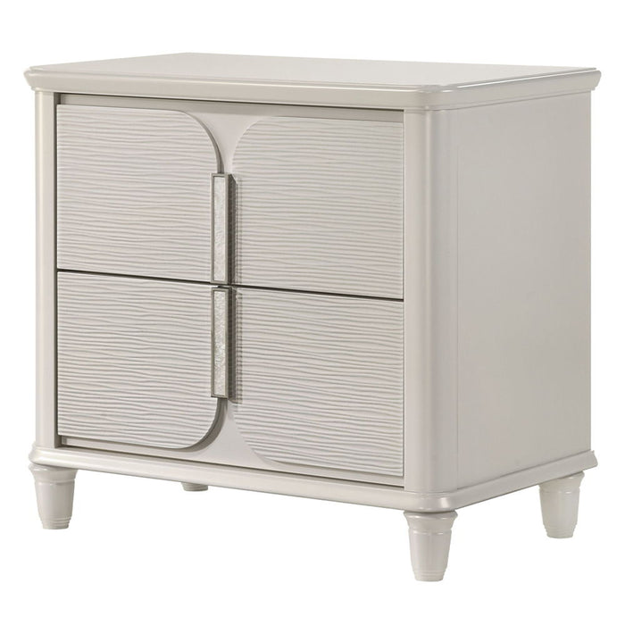 Laveda - Nightstand - Pearl White