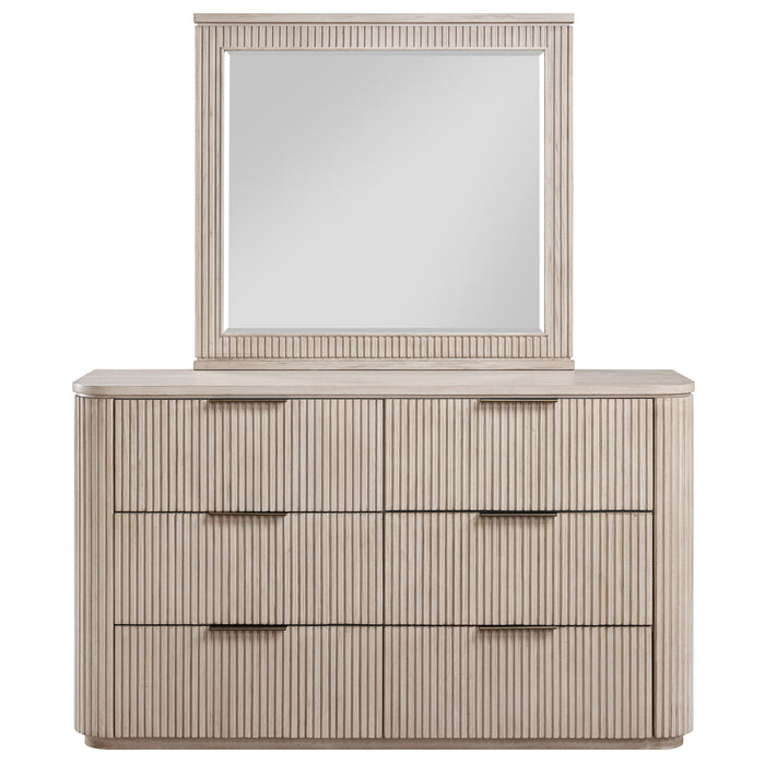 Henry - Dresser