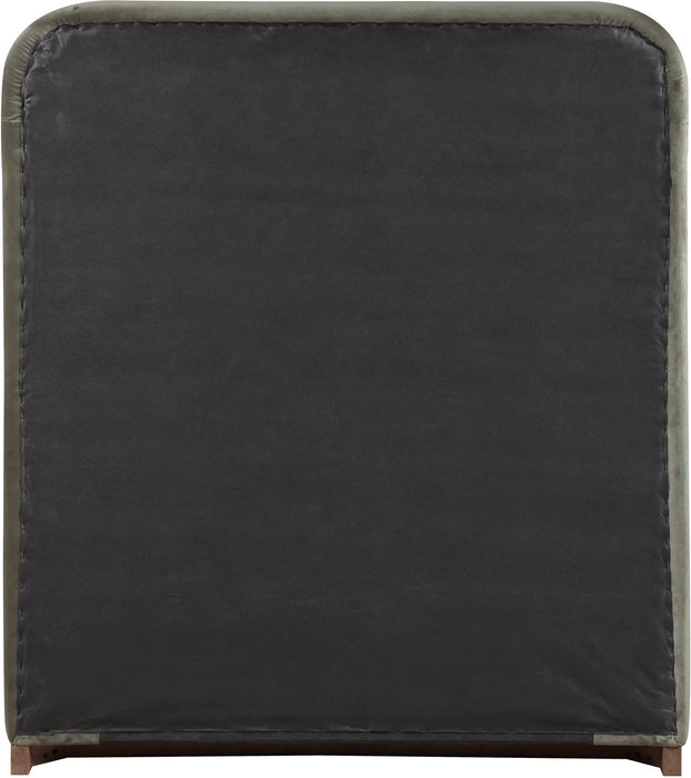 Rava - Bed