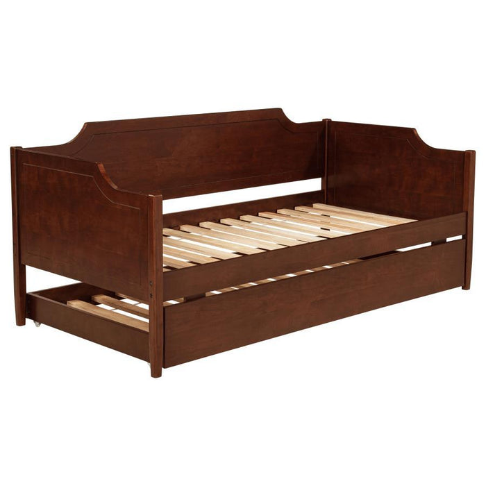 Redding - Wood Twin Daybed With Trundle - Cherry
