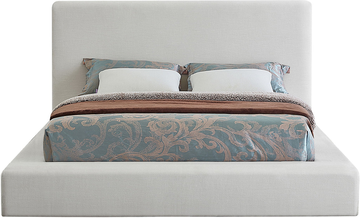 Devin - Bed