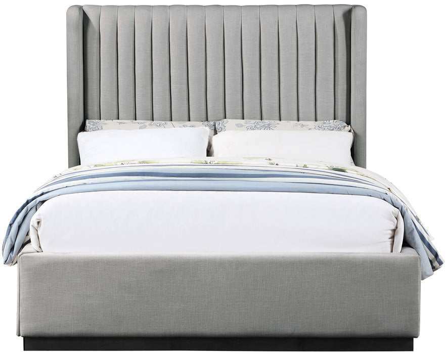 Logan - Bed