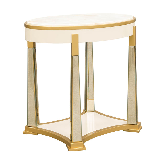 Scotts Square - Table
