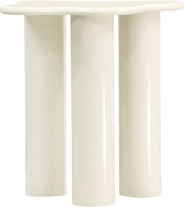Romaine - End Table