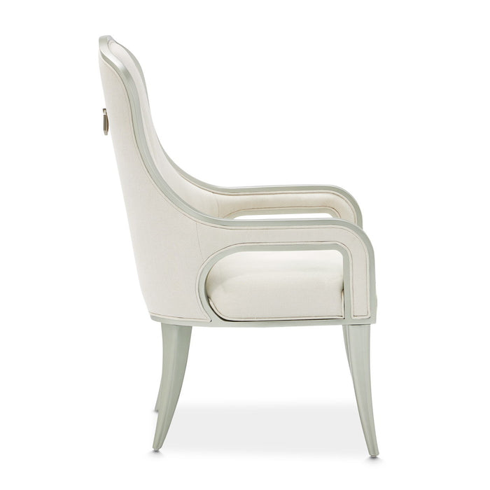 Penthouse - Chair
