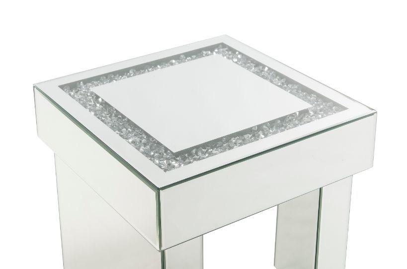 Noralie - 16" End Table With Faux Diamonds - Mirrored