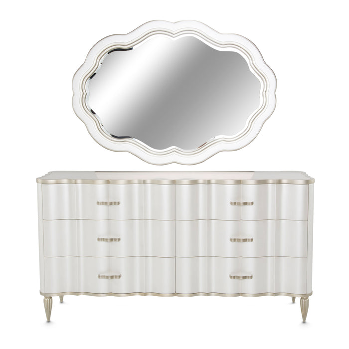 London Place - Dresser