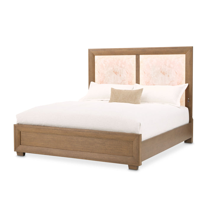Portrait - Panel Bed