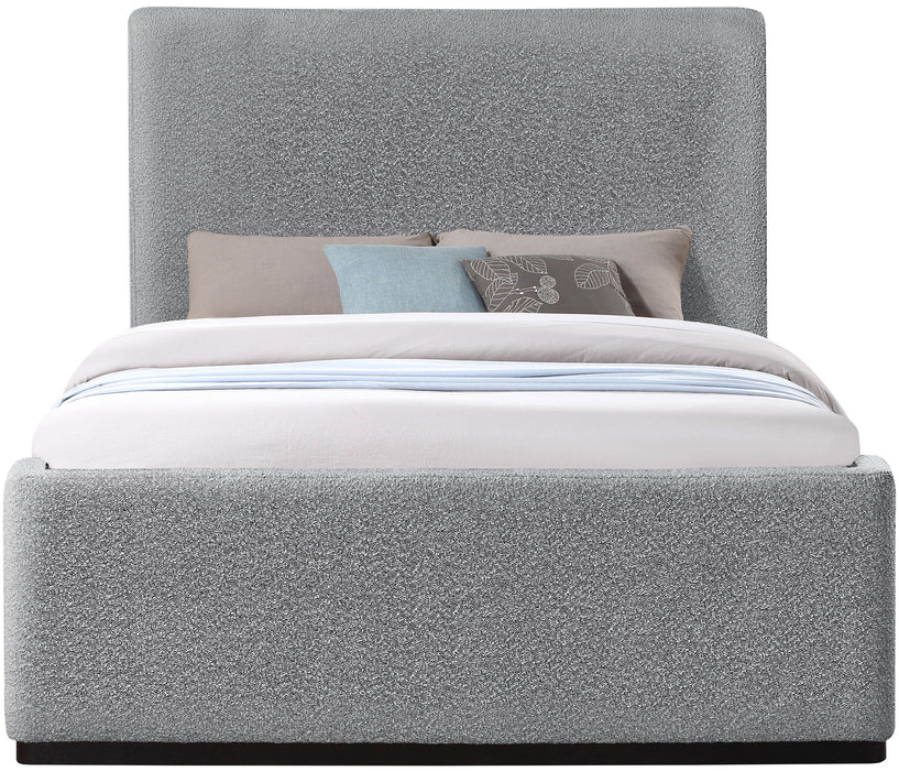 Oliver - Bed