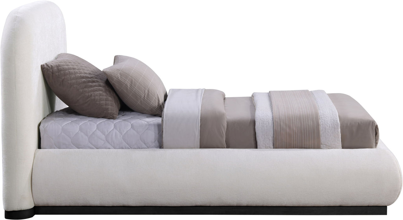 Vaughn - Chenille Bed With Black Base