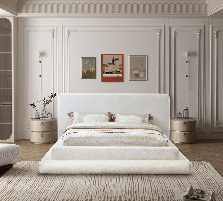 Dane - Bed