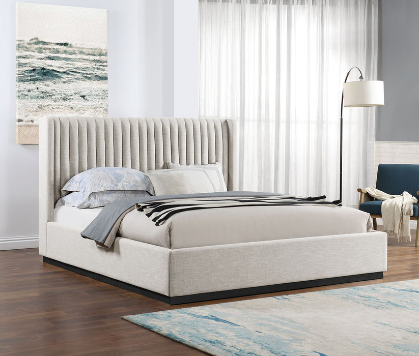 Logan - Bed
