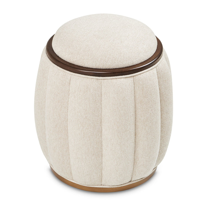Camellia Field - Round Bench