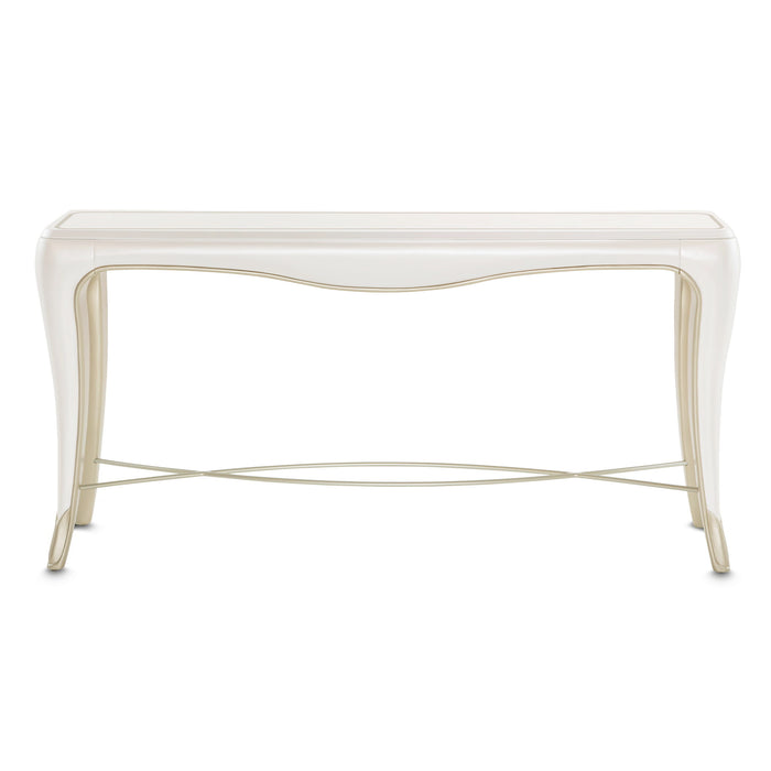 London Place - Table