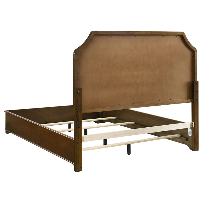 Garland 58-inch Eastern King Panel Bed Cream Brown Cherry
