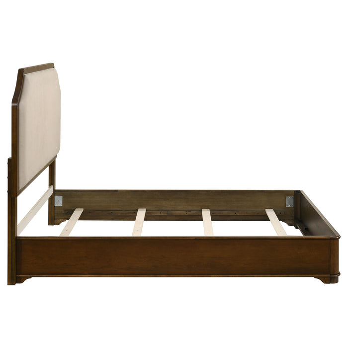 Garland 58-inch Eastern King Panel Bed Cream Brown Cherry
