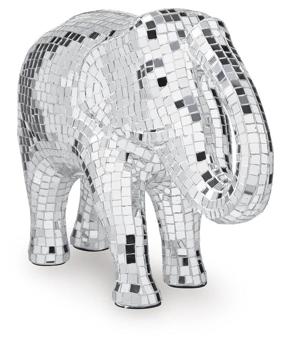 Ashley Express - Hallmont Sculpture