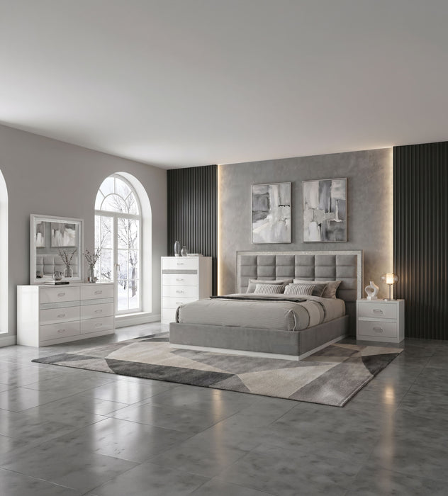 Viana 5-Piece Eastern King Platform Bedroom Set Grey and White High Gloss